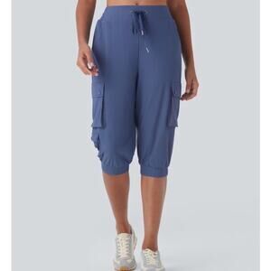 Halara High Waisted Blue Cargo Capri Hiking Pants  sz M